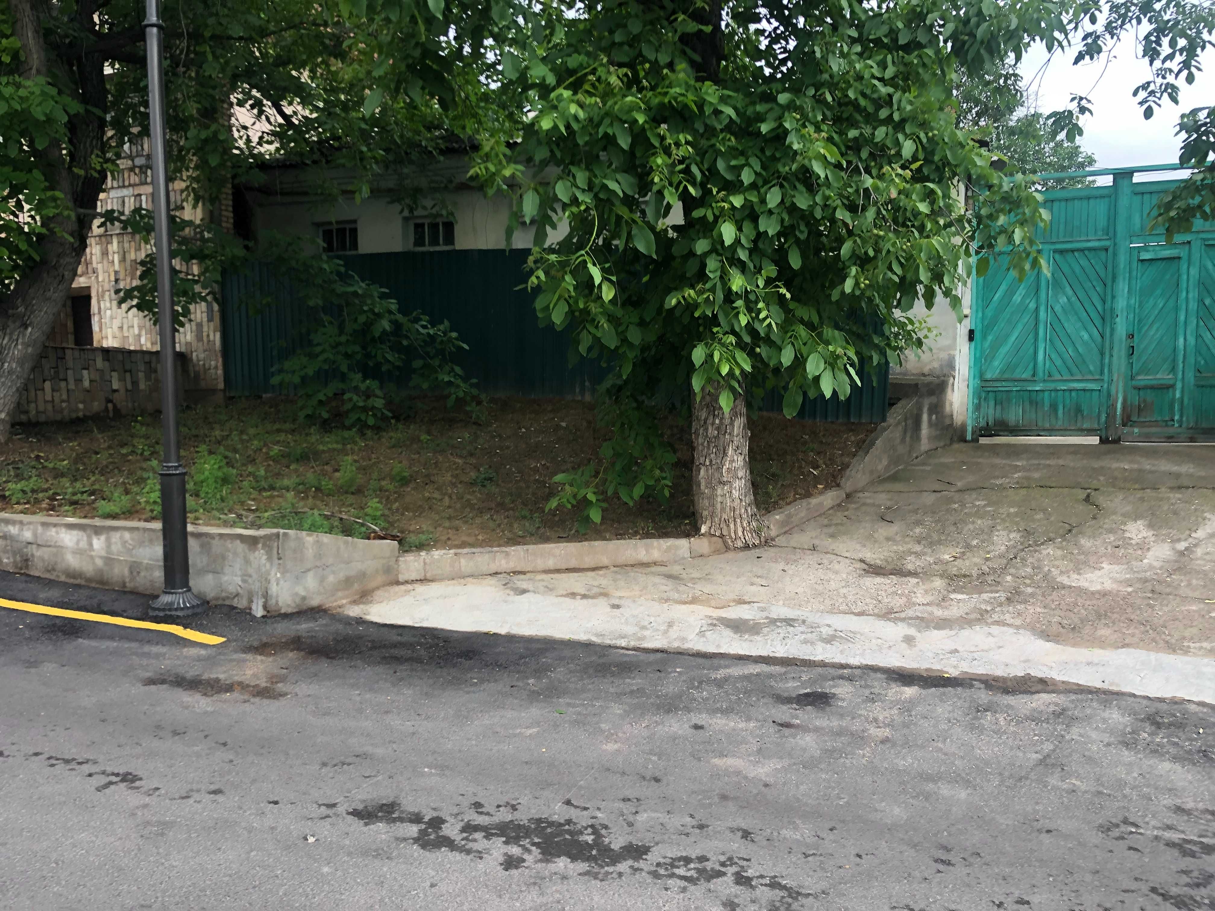 Земельный участок, 12 соток на Центр Луначарского, ул. Тошкент Окшоми