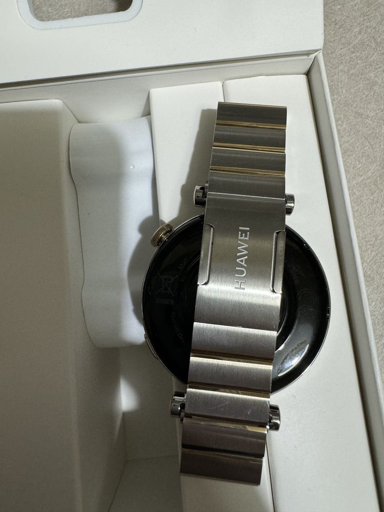 Huawei Watch GT 4 Argintiu