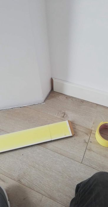 Montaj profesional-parchet,plinta,baghete si decoratiuni interioare