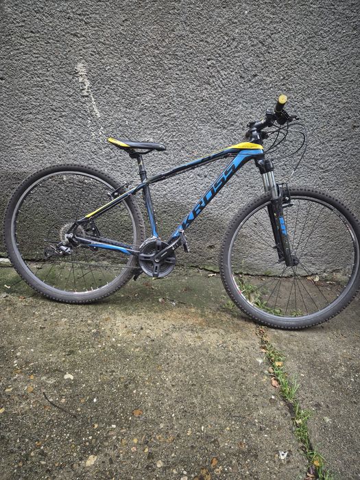 Vând bicicleta MTB Kross Level B2