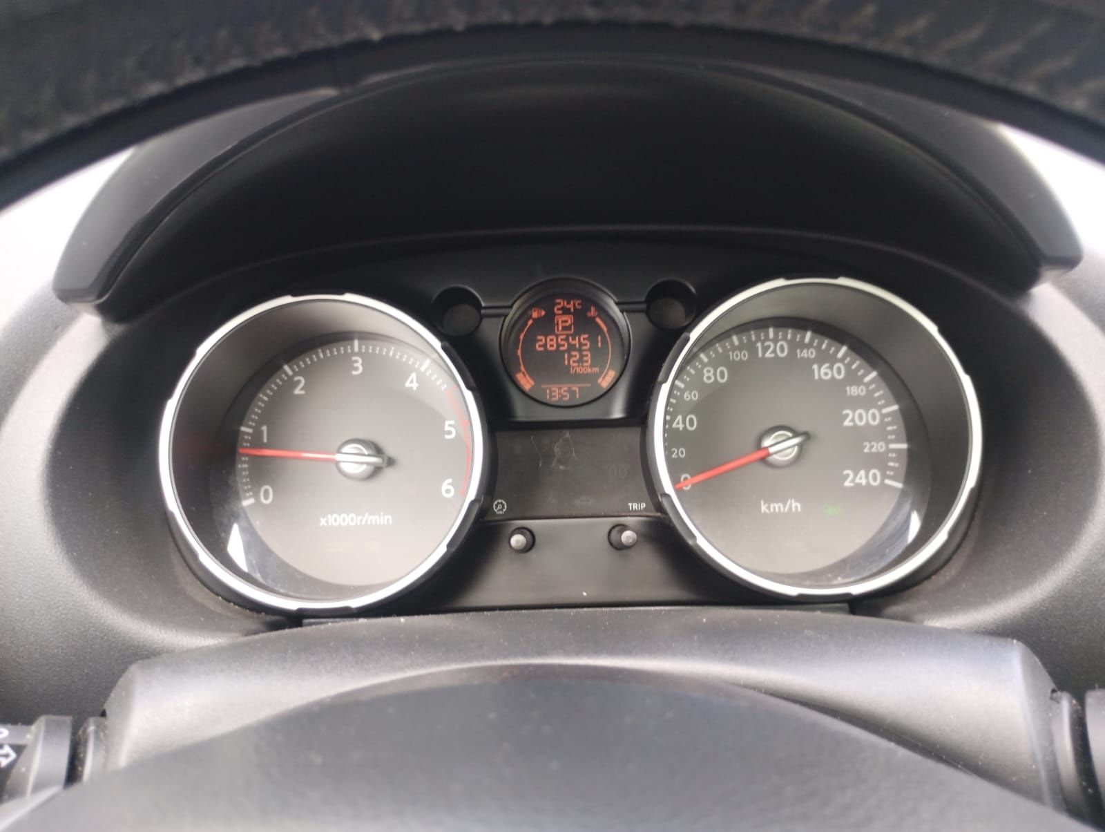 Vand Nissan Qashqai 2.0 diesel, cutie automata 4x4. An 2009
Motorizare