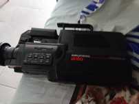 Vând camera de filmat