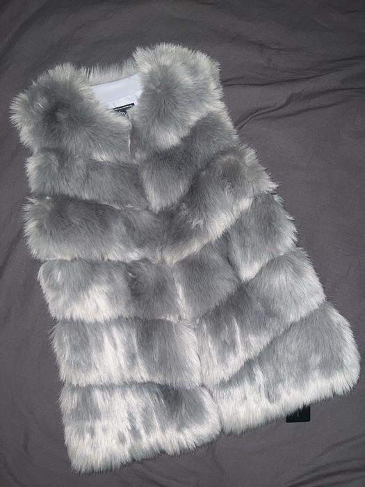 Продам зимнюю куртку , дубленку , осеннюю куртку