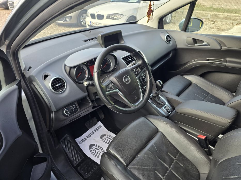 Opel Metiva 1.7 D cutie automata fab 2012 E5 Navigatie,piele, Senzori