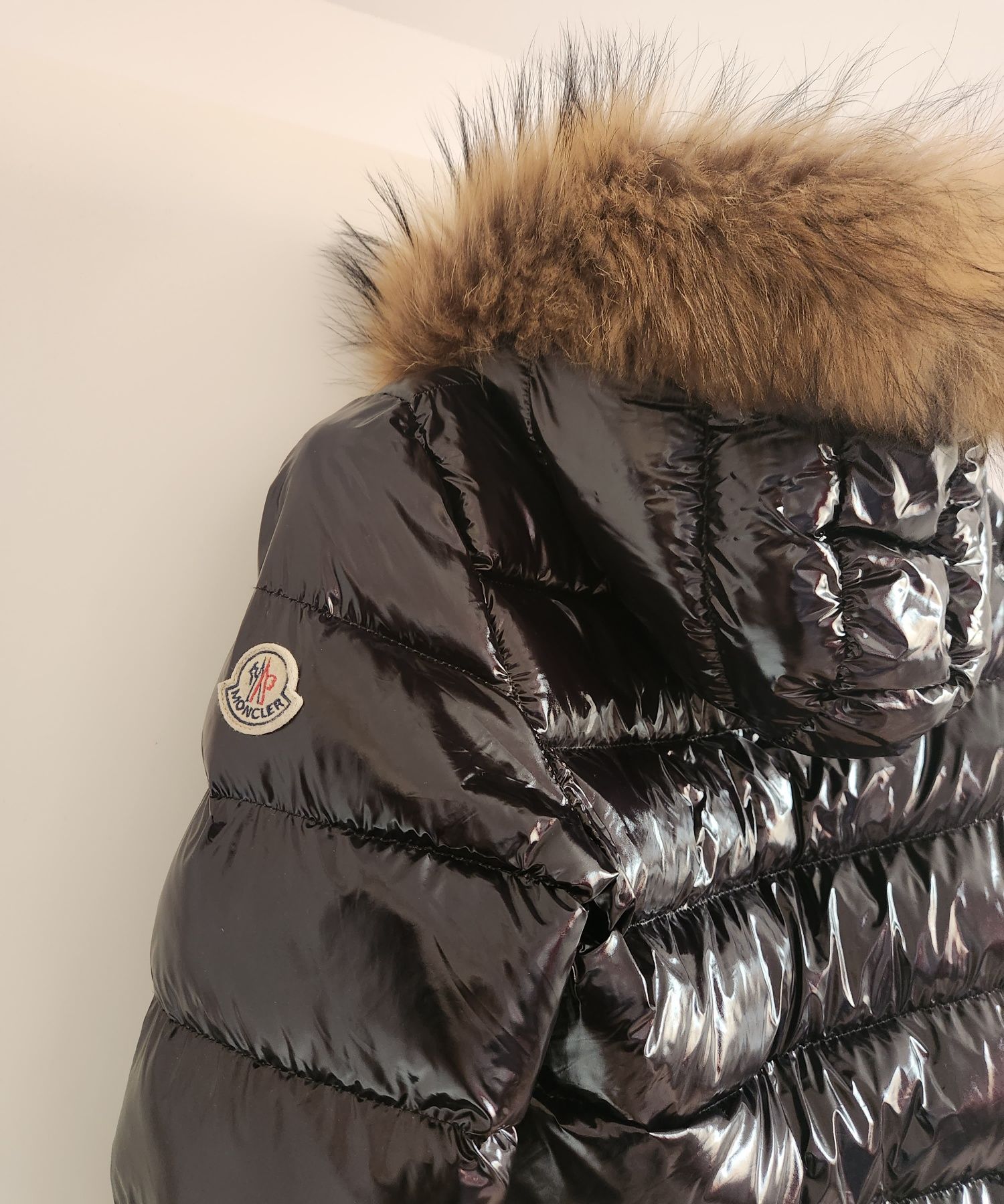 Geaca Moncler cu puf