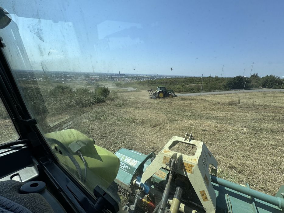 Defrisari si intretinere spati verzi