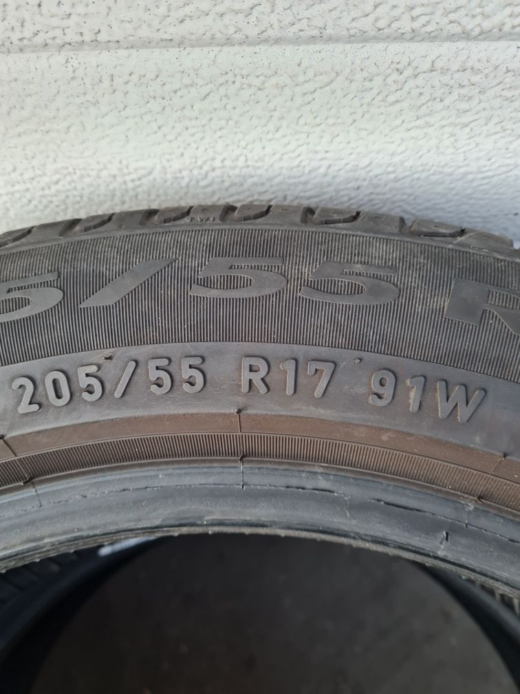 Летни гуми 2 броя PIRELLI Cinturato P7 205 55 R17 дот 3520