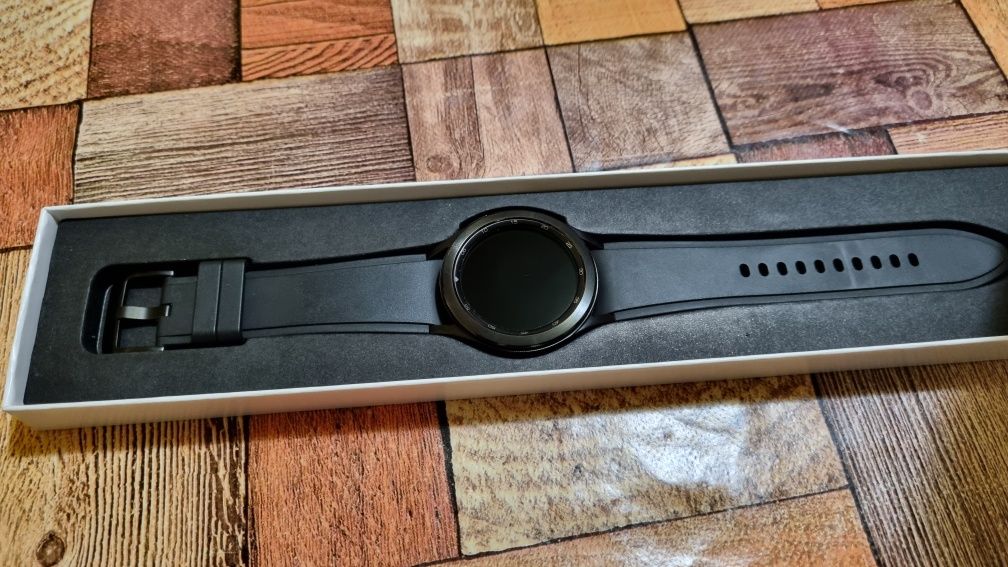 Samsung galaxy watch 4 classic 42 mm