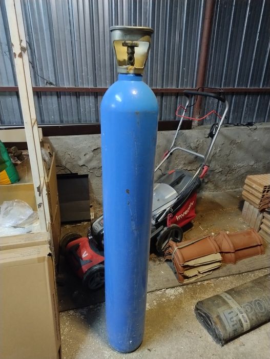 Кислородна бутилка