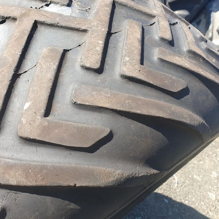 Cauciucuri 33x15.50-15 Trelleborg Anvelope INDUSTRIALE verificate