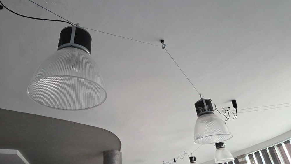 ЛЕД ЛАМПИ за таван