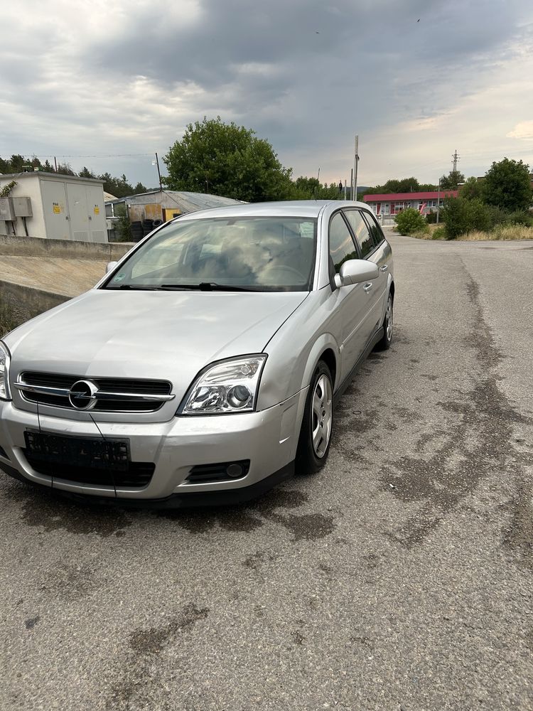 Продавам Опел Вектра 1.9
