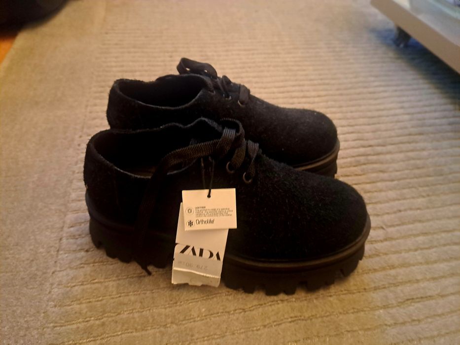 Pantofi Zara cu talpa voluminoasa 6cm,40