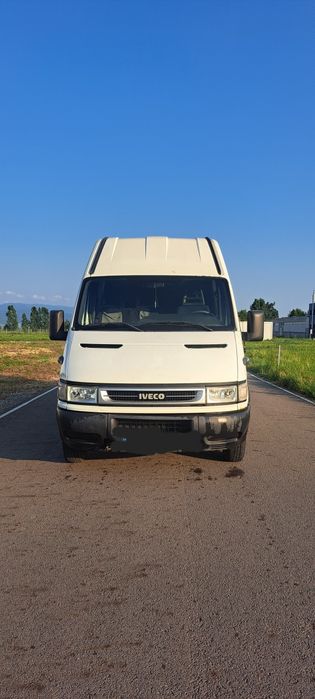 Vând iveco dayli