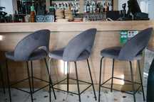 Vând mobilier pentru bar/restaurant