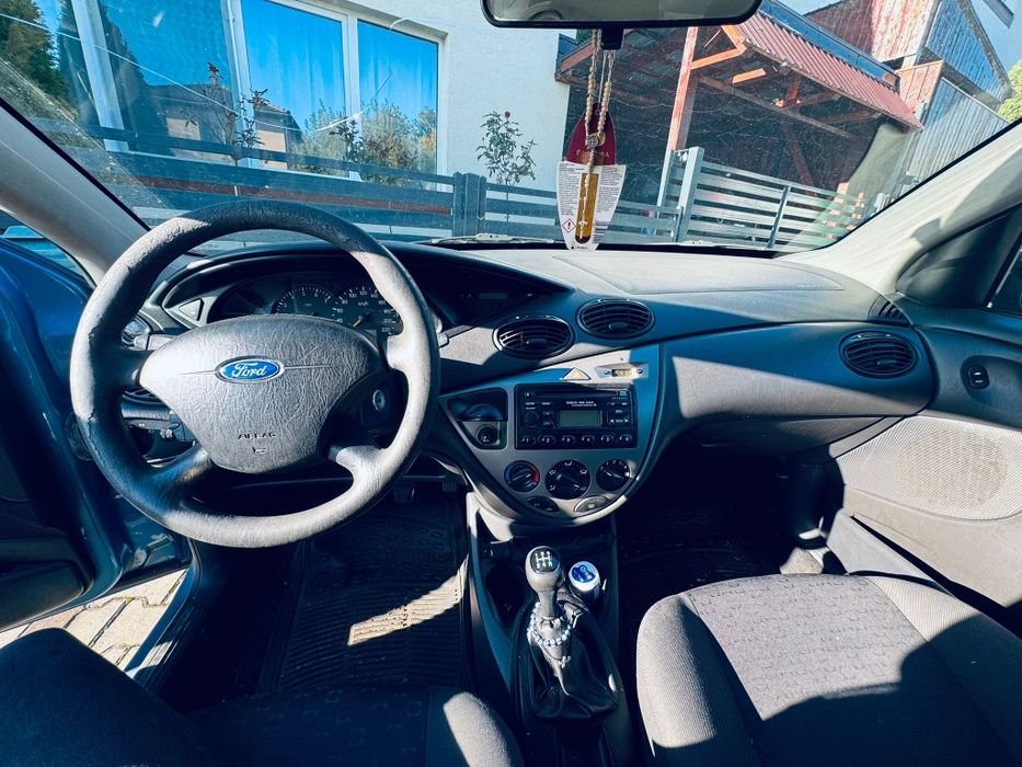 Ford Focus 1.6 benzina 2003