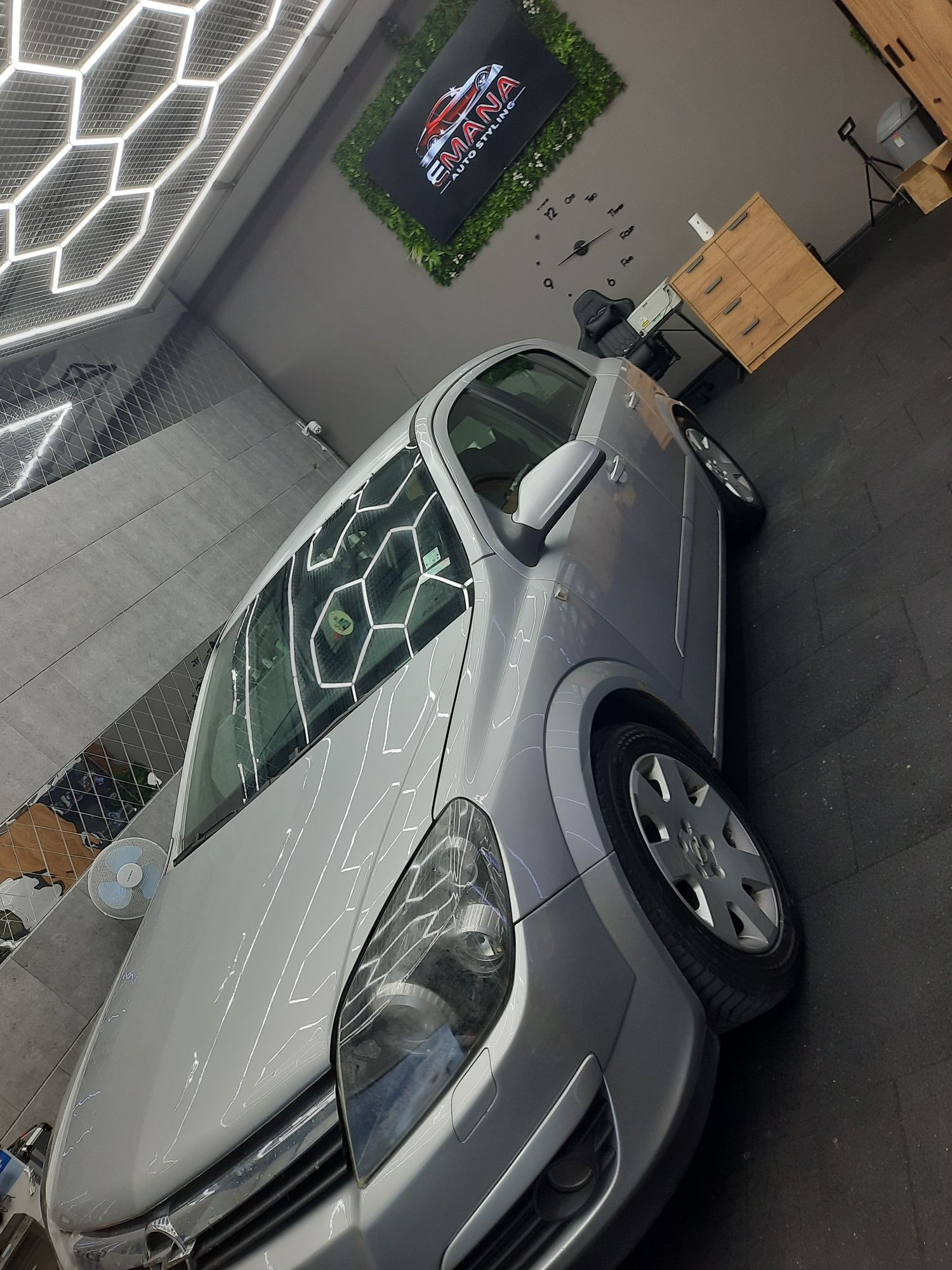 Opel Astra 2.0 TURBO