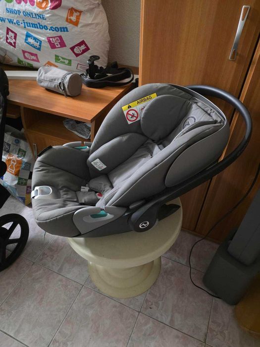 Количка Cybex e-priam пълен комплект + кош/столче за кола