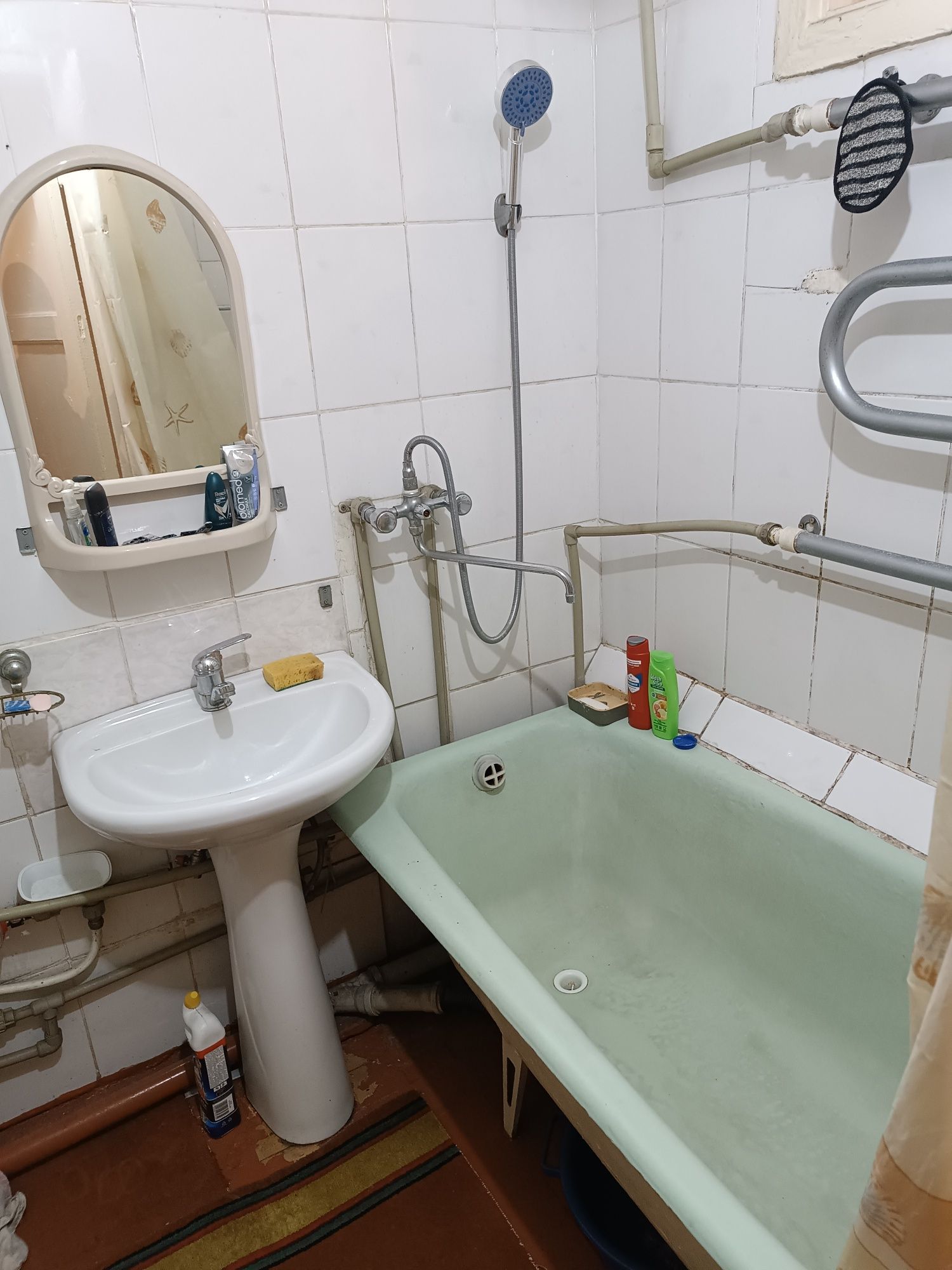 Продам квартиру в Отеген Батыре (Грэс).