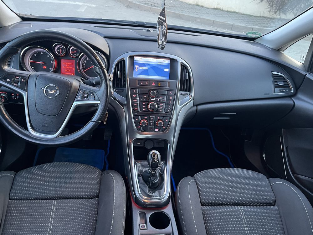 Opel Astra J 1.7Cdti 125cp