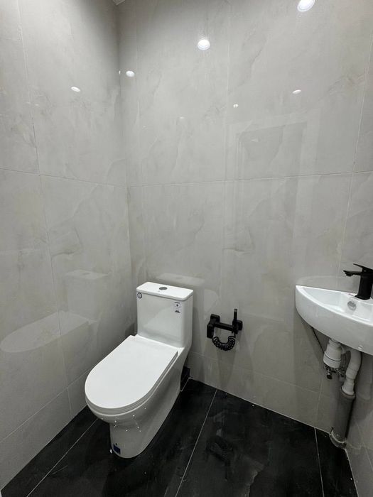 Green Park Продается 4 комнатная квартира ремонт Махтумкули