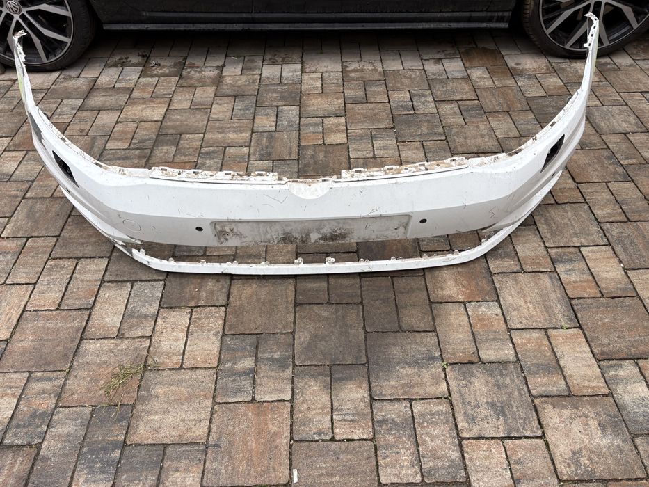 Carenaj bara usa stanga fata original golf 7.5 cititi anuntul