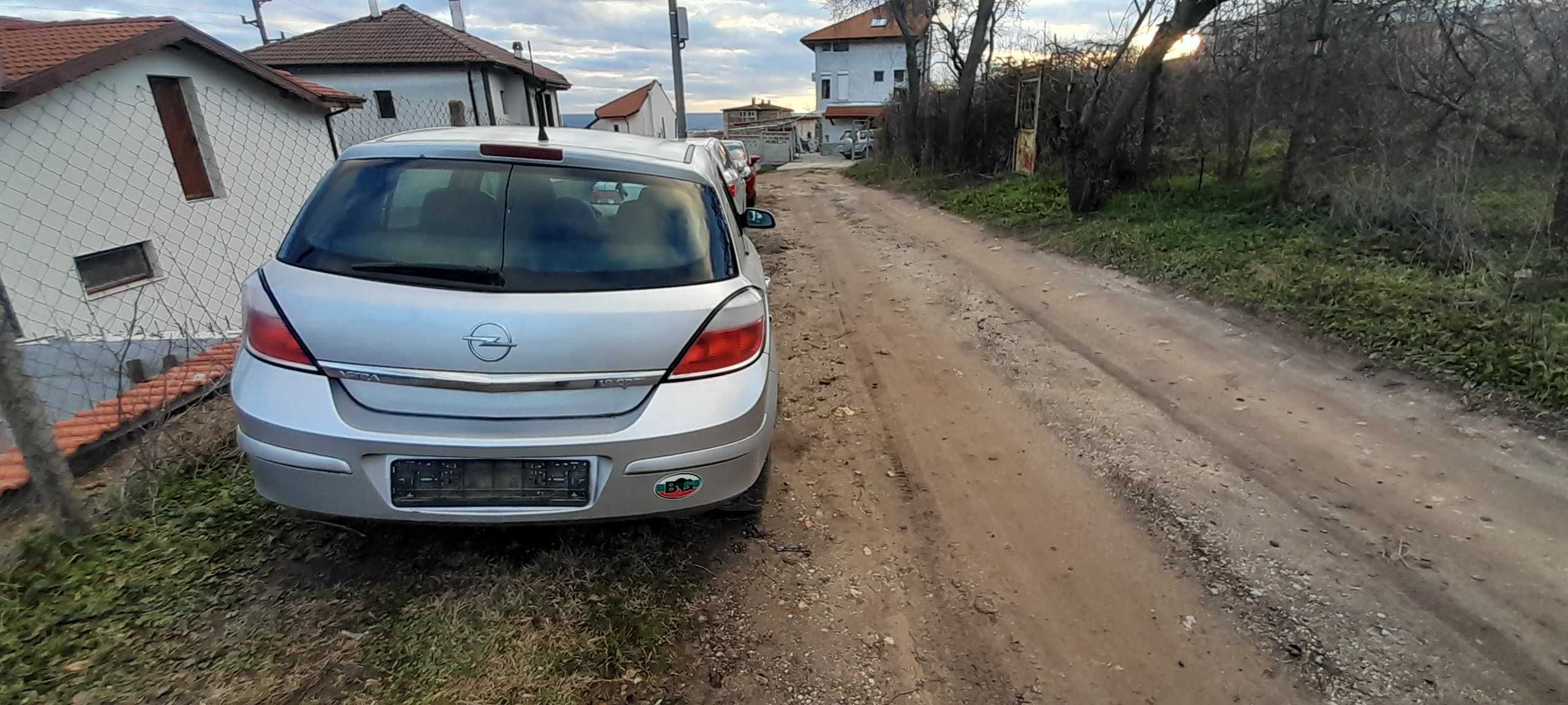 Опел Астра 1.9 CDTI 2006 г. за части