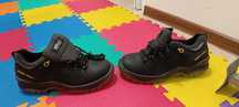 Pantofi protecție. Safety shoes
