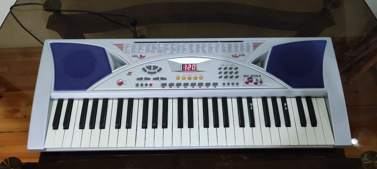 Синтезатор MK-2054