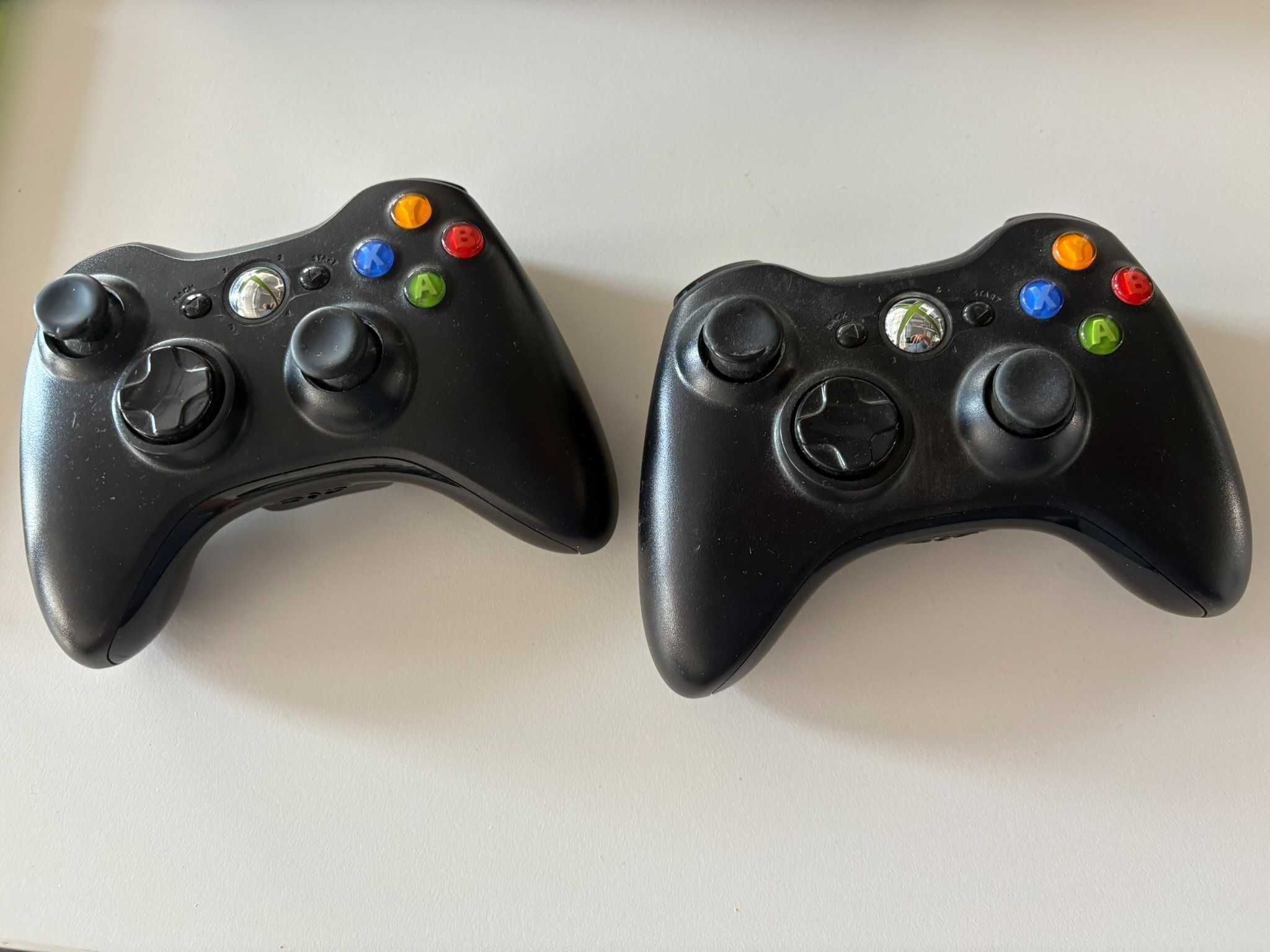 XBOX 360 със Kinect, два контролера и много игри и още...