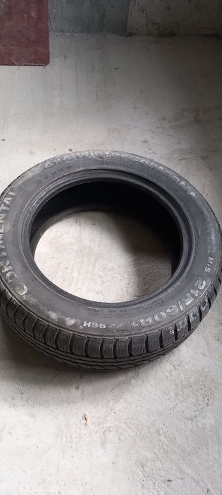 Set cauciucuri iarnă Continental M+S 215/60 R17 96H – aproape noi