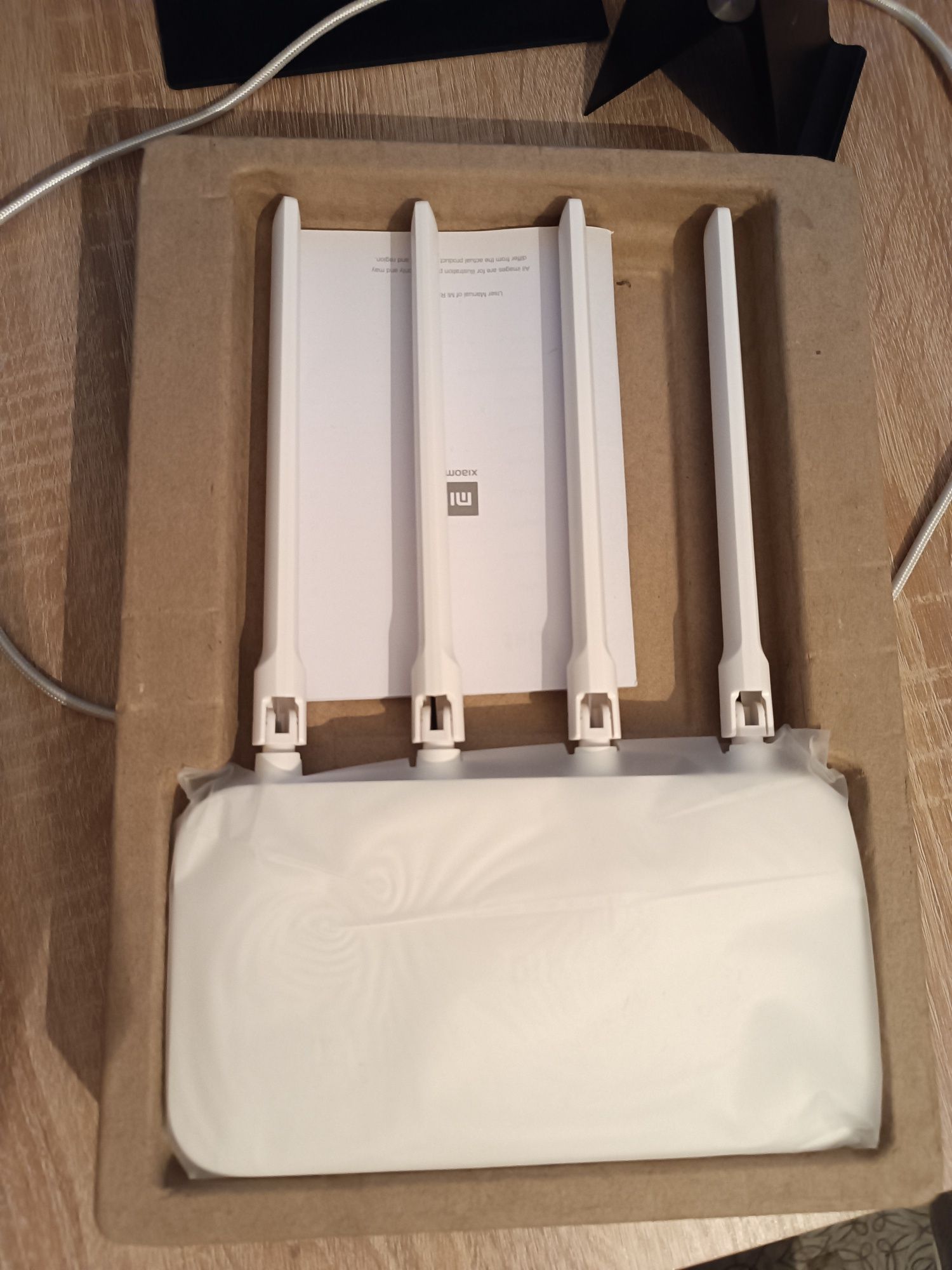 Продам роутер Xiaomi