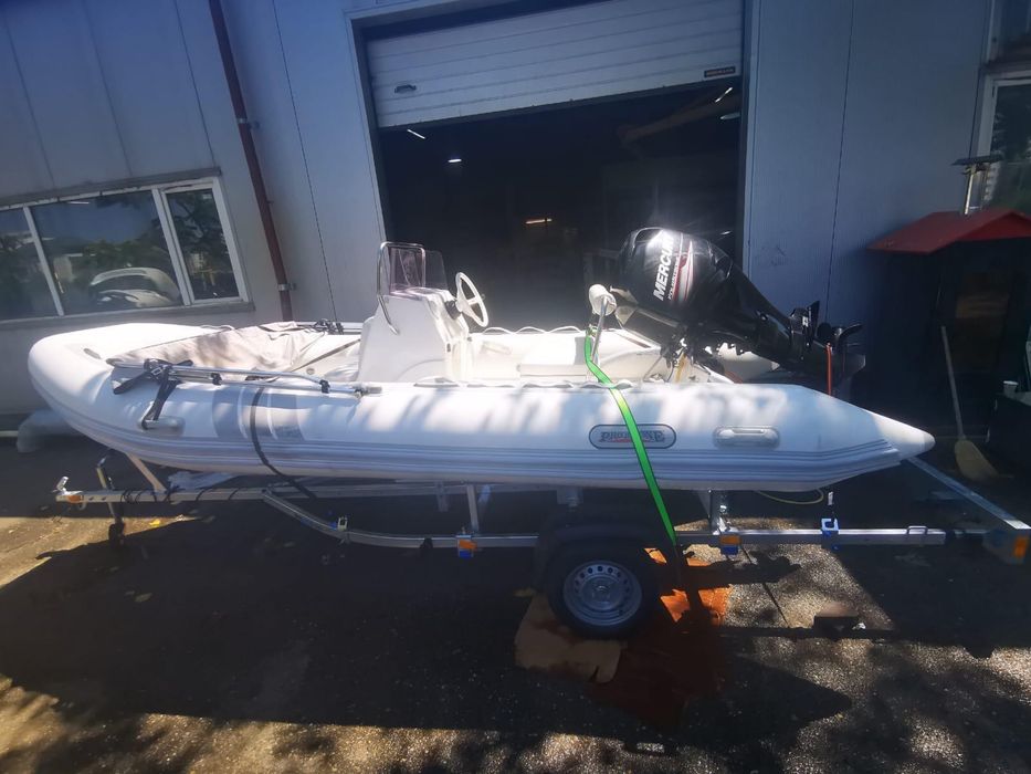 Barca pneumatica promarine cu chila rigida si motor 50cpfabr 2017