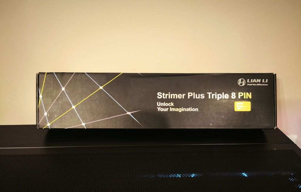 Lian Li Strimer Plus 3x8-PIN