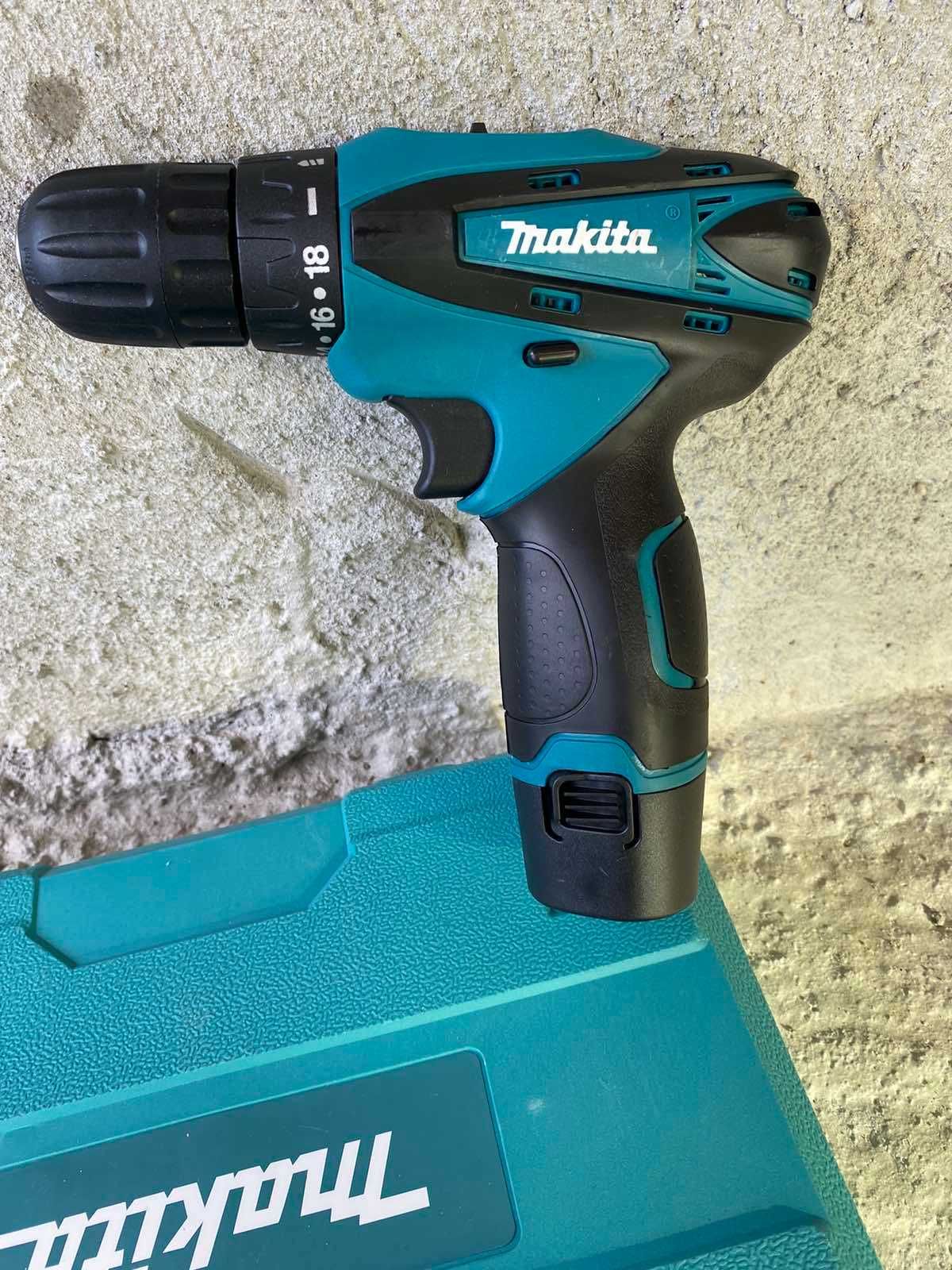 Акумулаторен Винтоверт Makita 12V 2Ah + 2 батерии и накрайници Макита