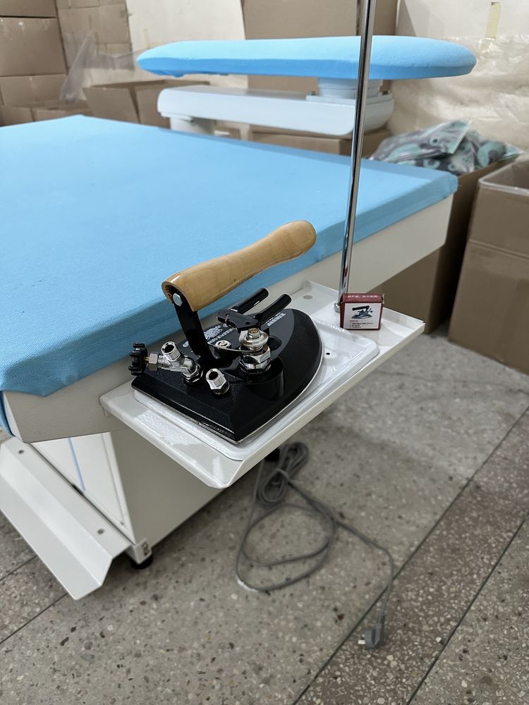 Dazmol stol  Jack - L5