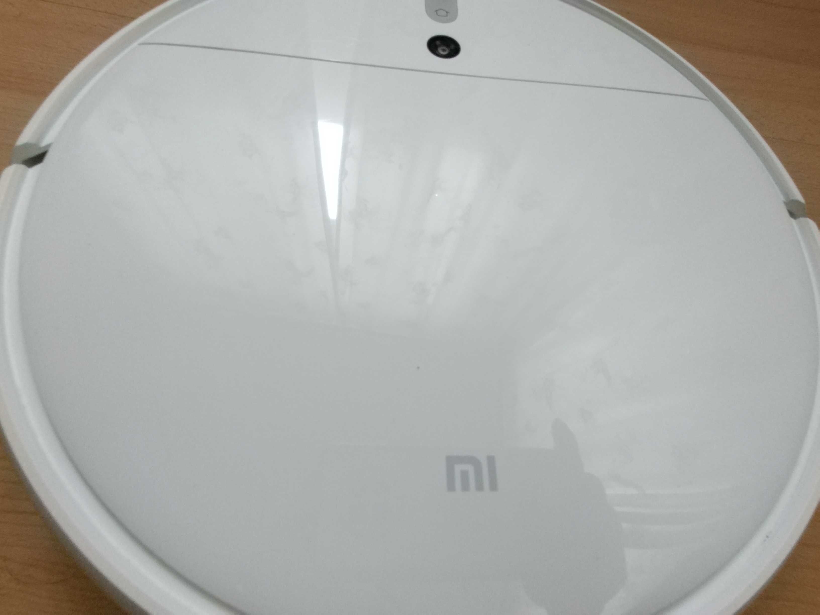 Xiaomi Mi Robot Vacuum Mop Cleaner 1c-Робот прахосмукачка