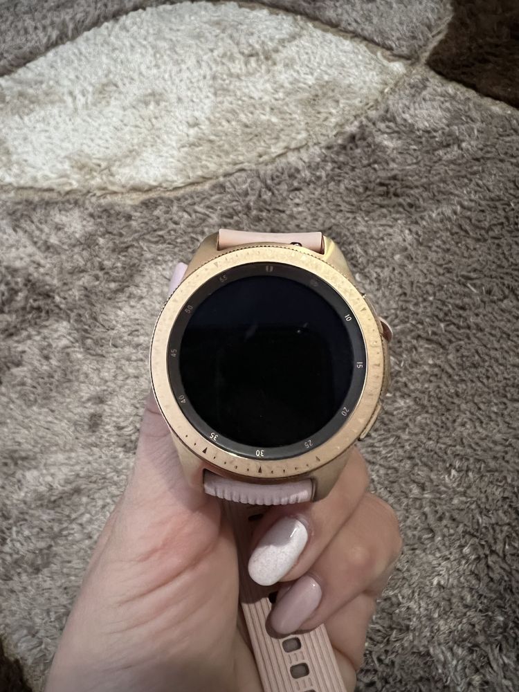 Samsung watch часовник