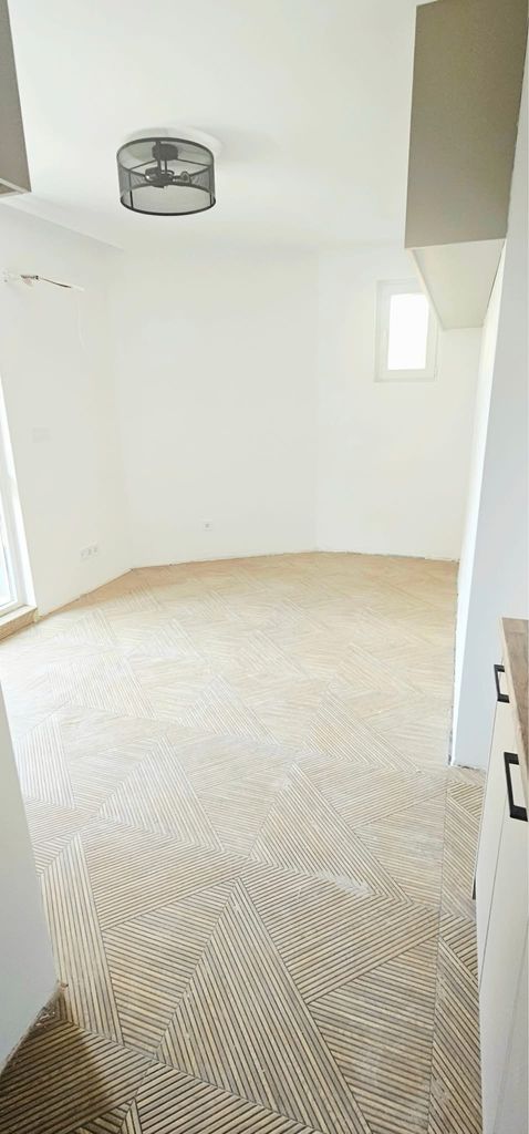 Продава се Едностаен апартамент в София, Надежда 1 - 39 кв.м за 2283 €/кв.м - Снимка #1