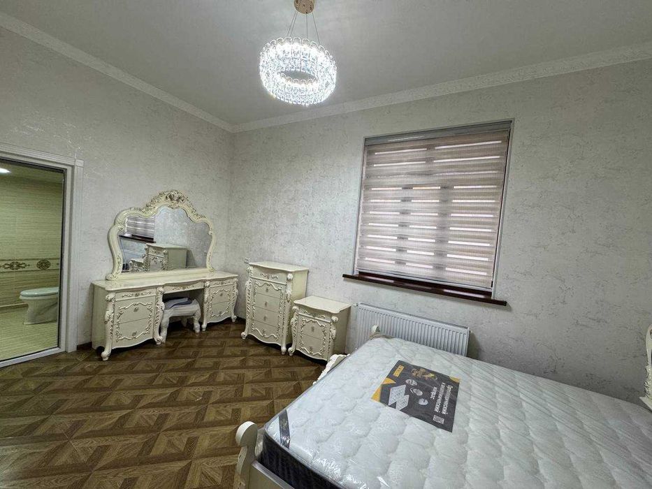 Таййор кириб яшидиган 7 хоналий  Ховли