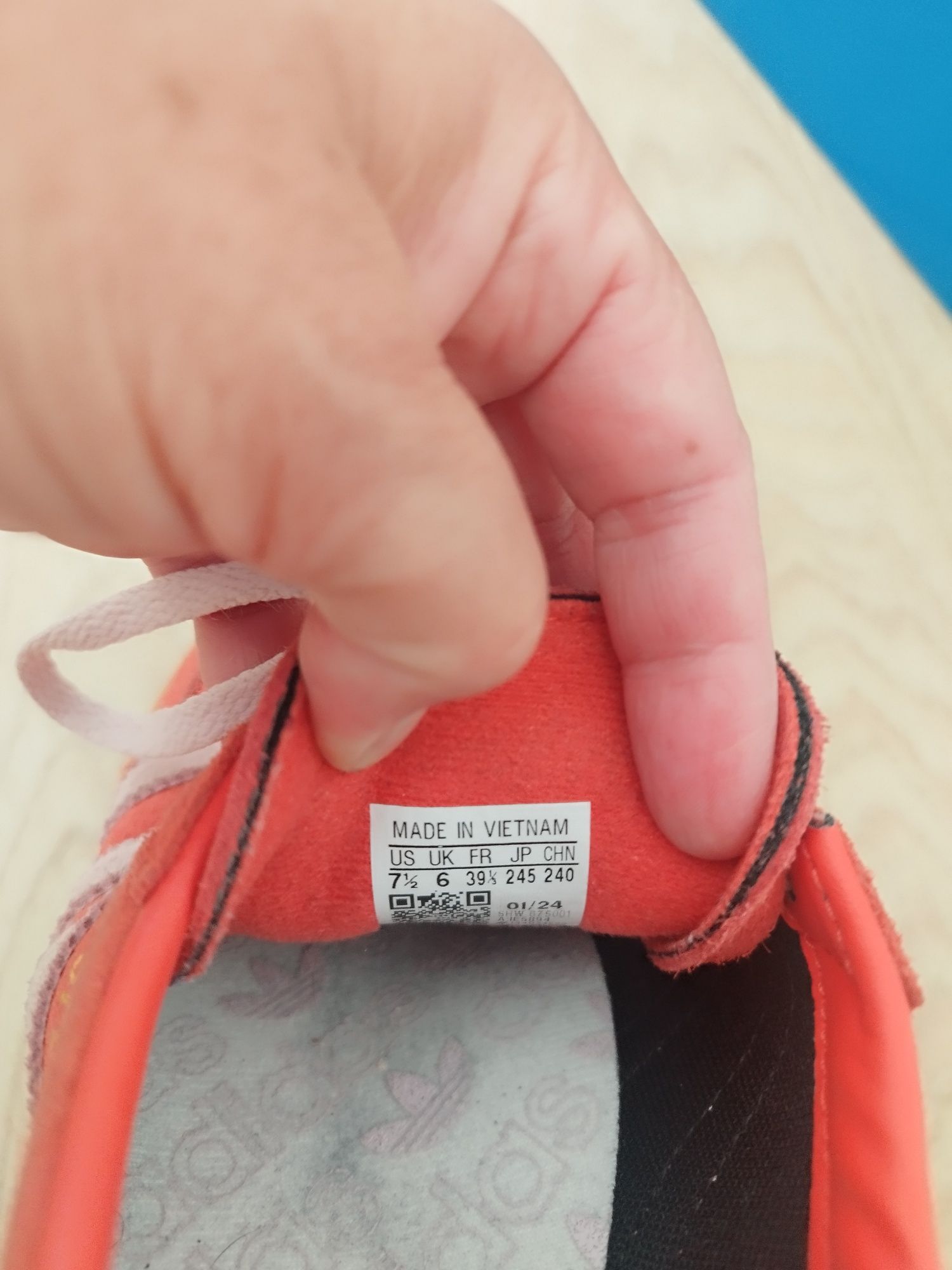 Спортни обувки Adidas