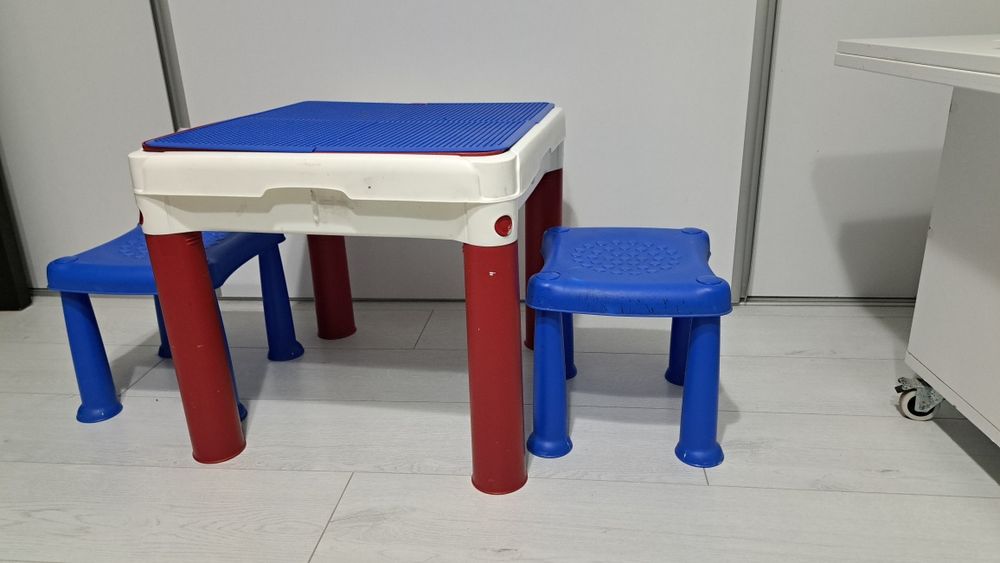 Set Masa lego și scaune