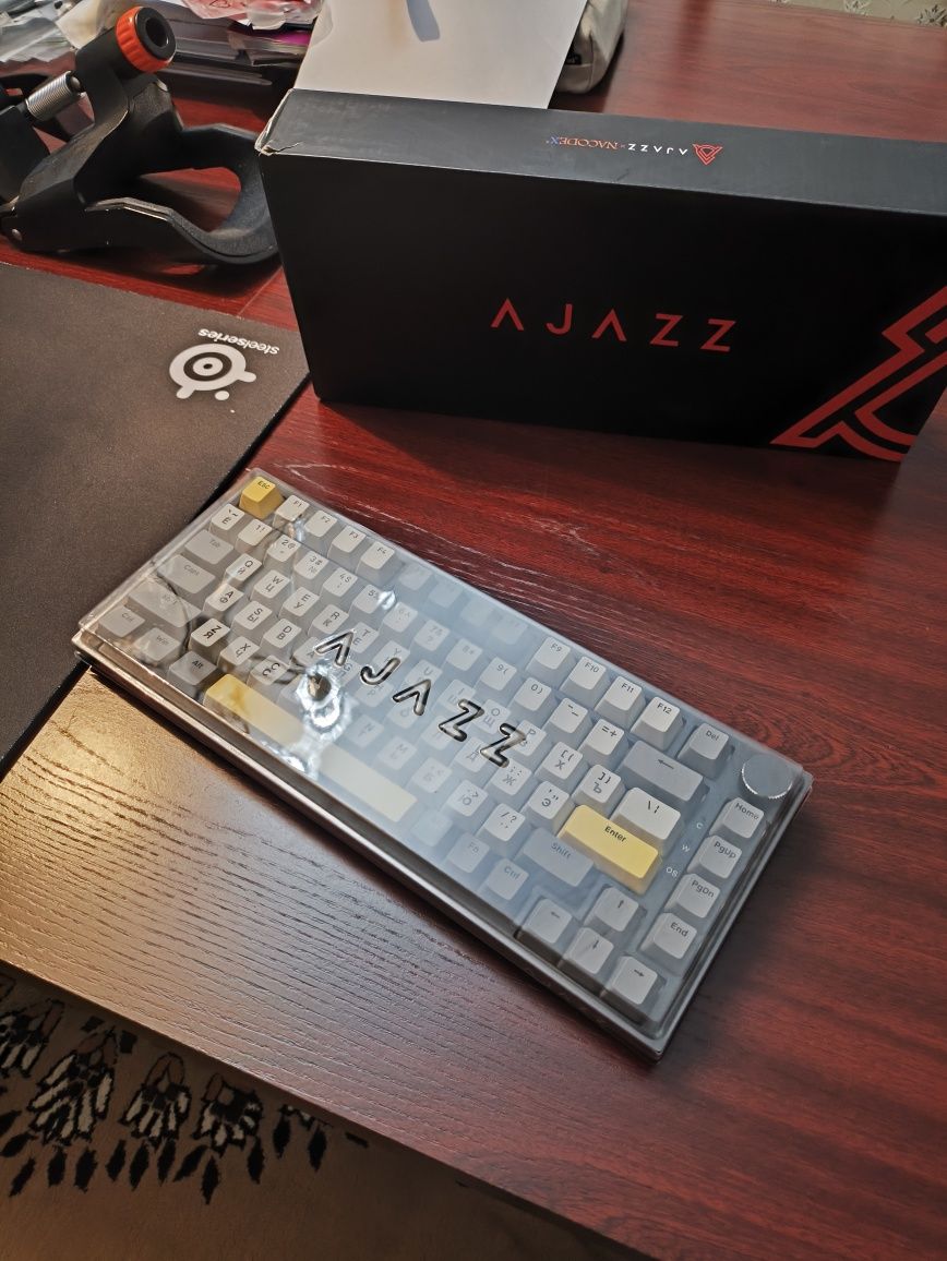 Клавиатура Ajazz