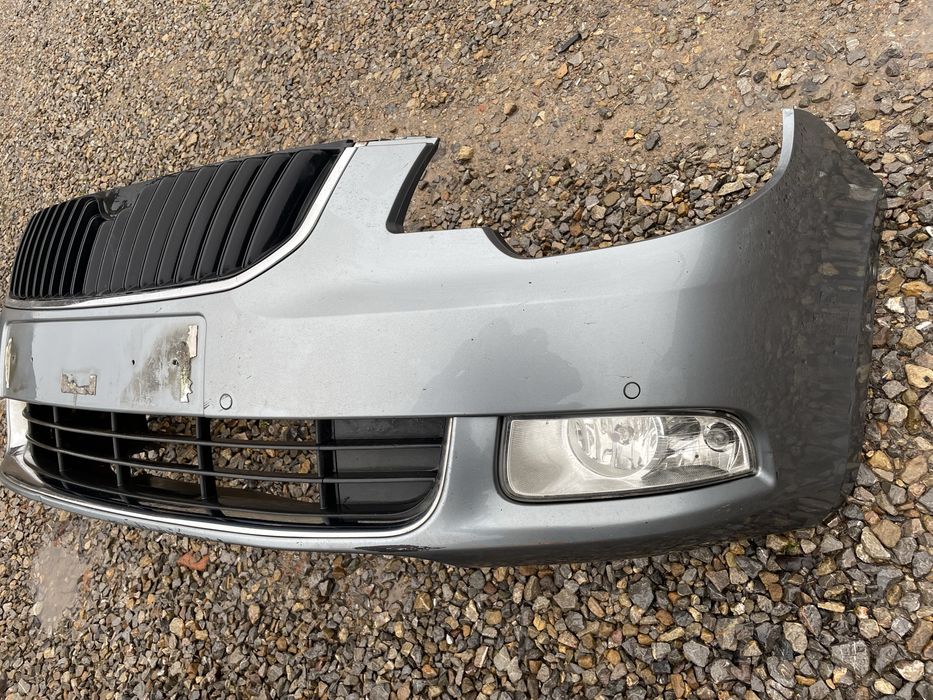 Предна броня за Skoda Superb 2