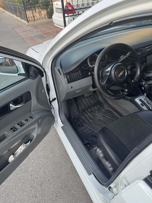 Lacetti 2012 avtomat 1.6 karobka