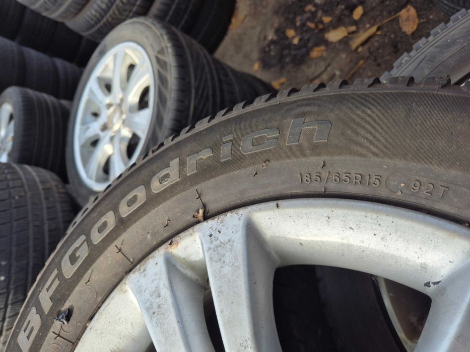 Roti Jante Anvelope IARNA 4x100 185/65/15 OPEL CORSA Aproape NOI