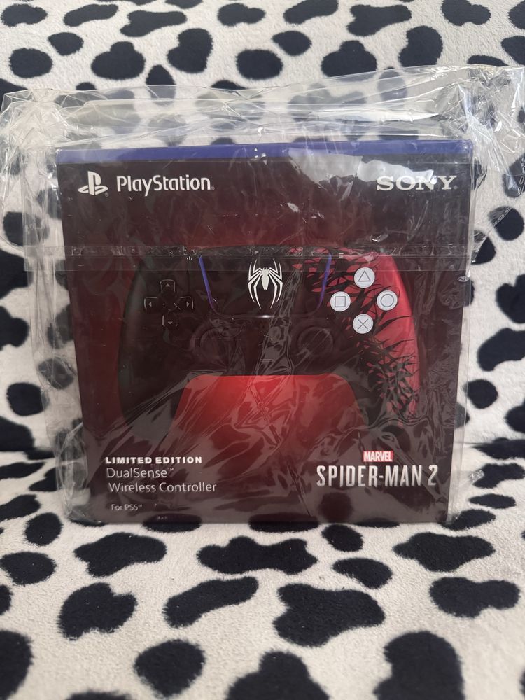 Ps5 controller Spider-Man Special Edition