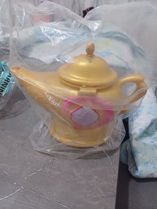 Продаётся фирменный музыкальный чайник