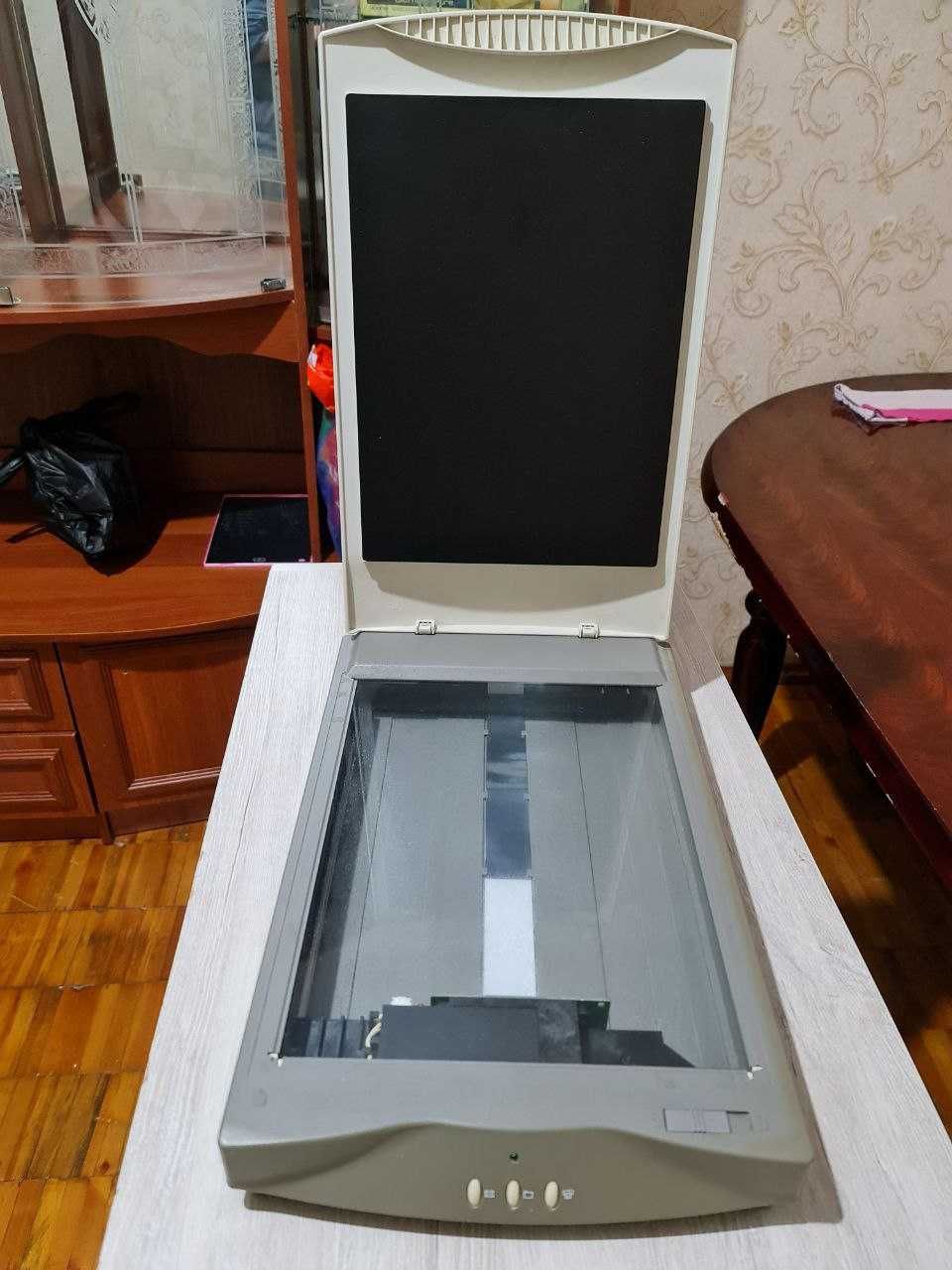 BENQ Scaner sotiladi