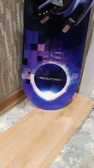 Продам борд вместе с ботинками либо обменяю на PS4!